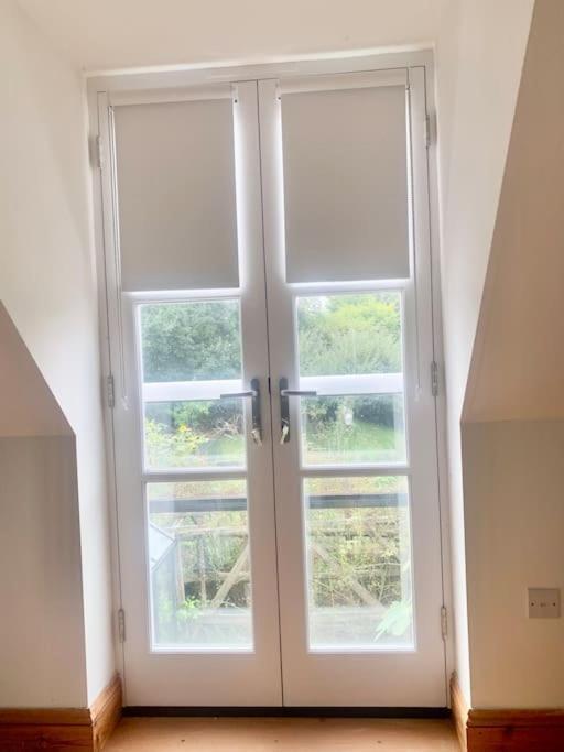Delightful Ely House Bright And Warm With Cathedral View Lejlighed Eksteriør billede