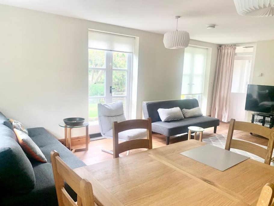 Delightful Ely House Bright And Warm With Cathedral View Lejlighed Eksteriør billede